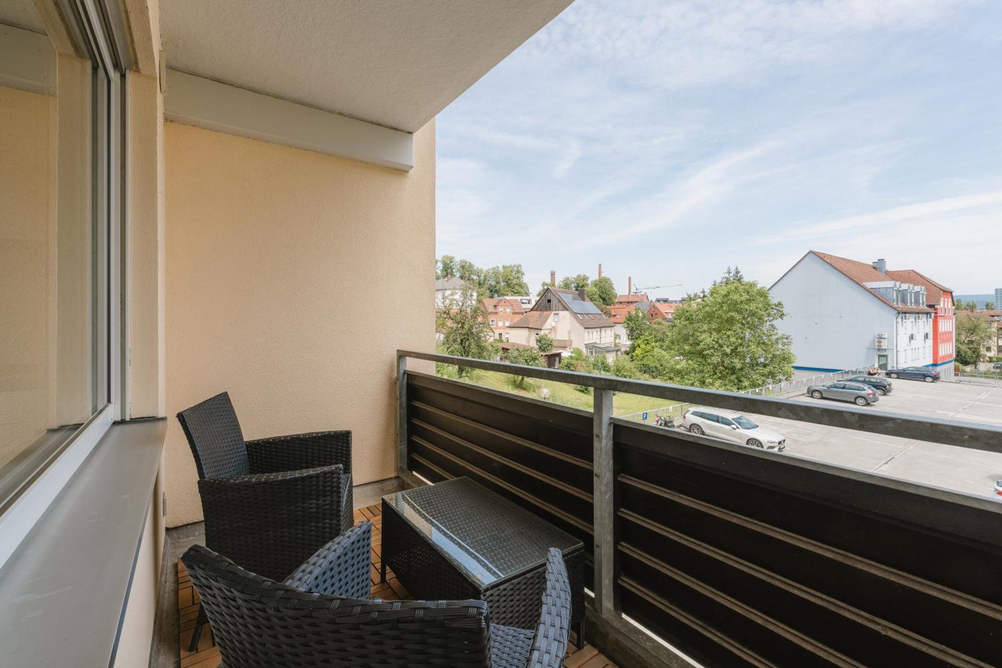 Exklusiv & Zentral: 1-Zi. Apartment Mit Balkon Stellplatz Bayreuth Ngoại thất bức ảnh